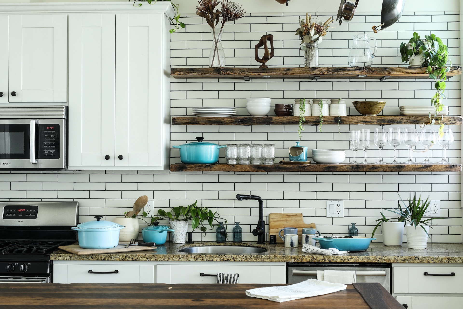 The Complete Guide to Effective Tile and Grout Restoration | Ultrabright Cleaning Services